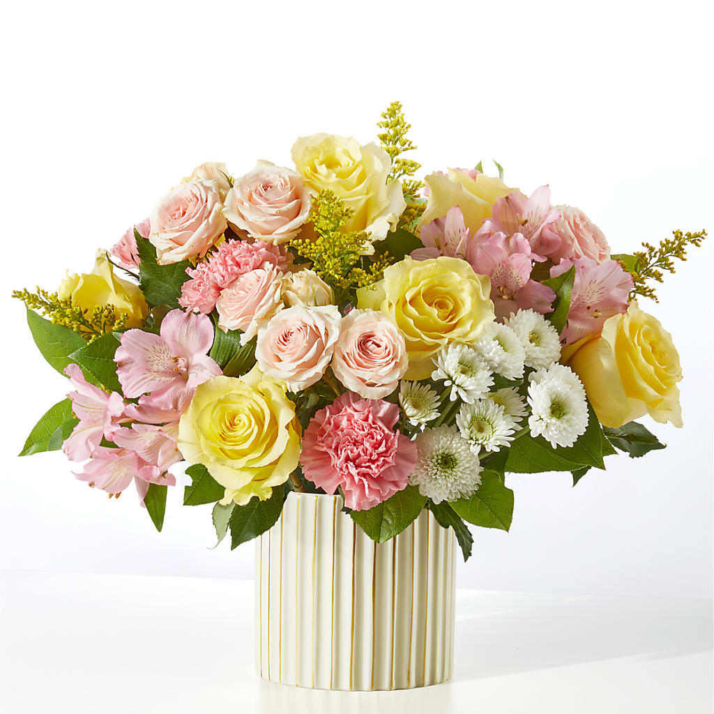 Watercolors Bouquet – DAISY'S FLOWER SHOP, Hemet CA
