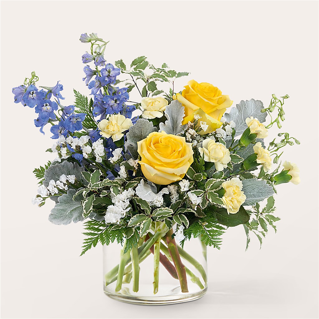 Butterfly Wings Bouquet – DAISY'S FLOWER SHOP, Hemet CA