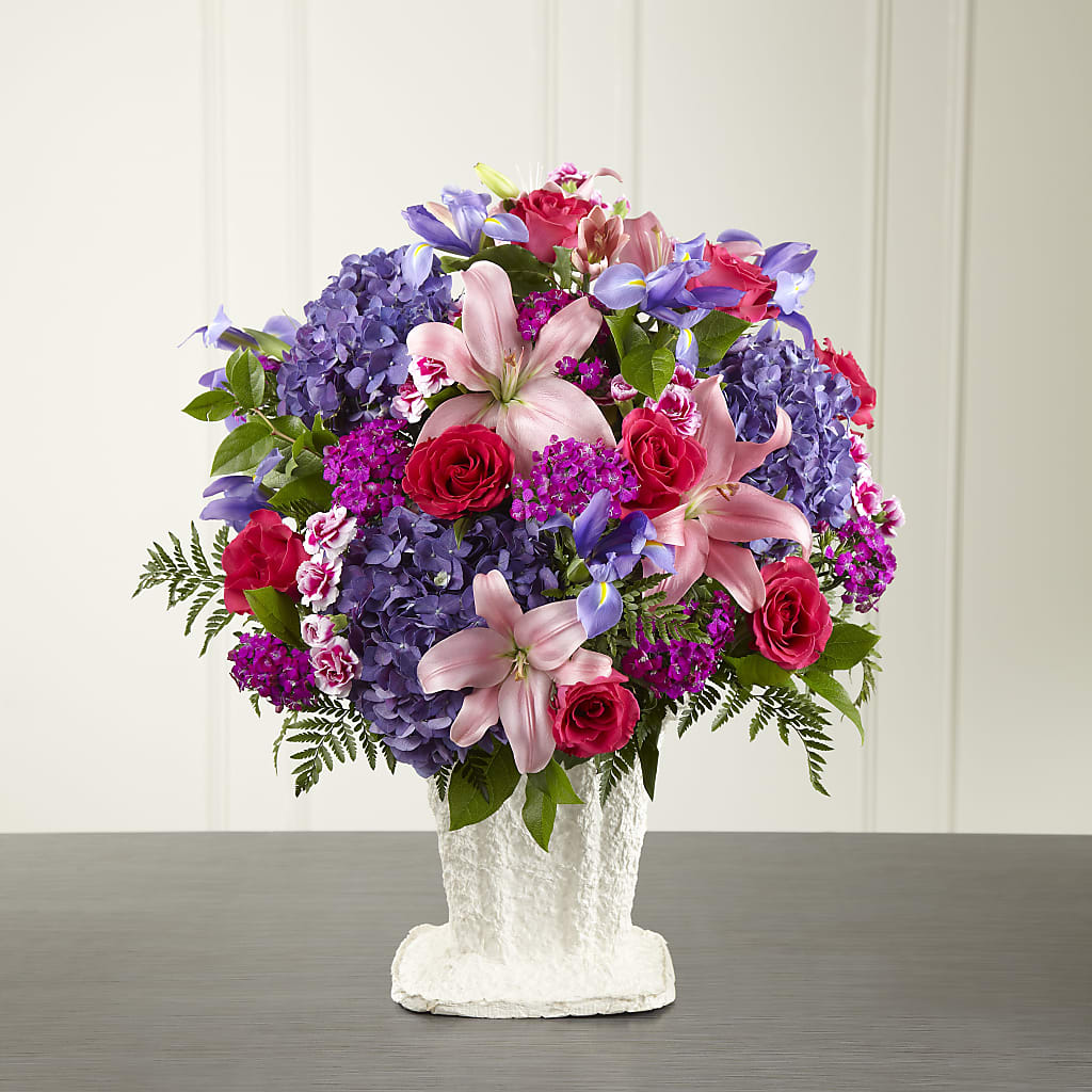 We Fondly Remember Arrangement – DAISY'S FLOWER SHOP, Hemet CA