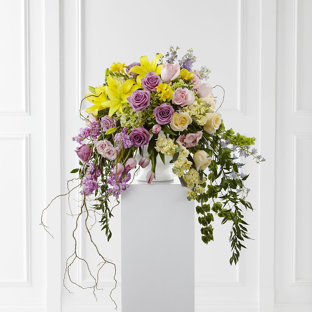 Display of Affection Arrangement – DAISY'S FLOWER SHOP, Hemet CA