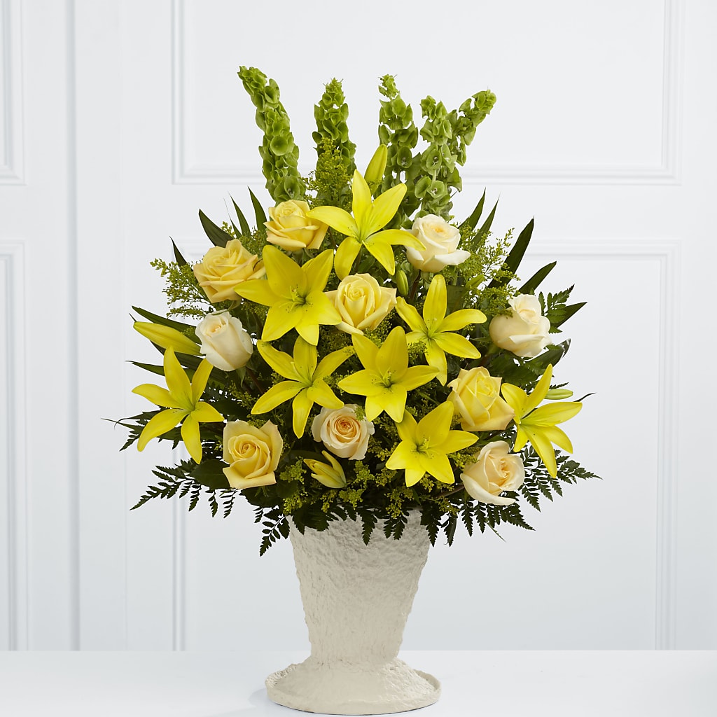 Golden Memories Arrangement – DAISY'S FLOWER SHOP, Hemet CA