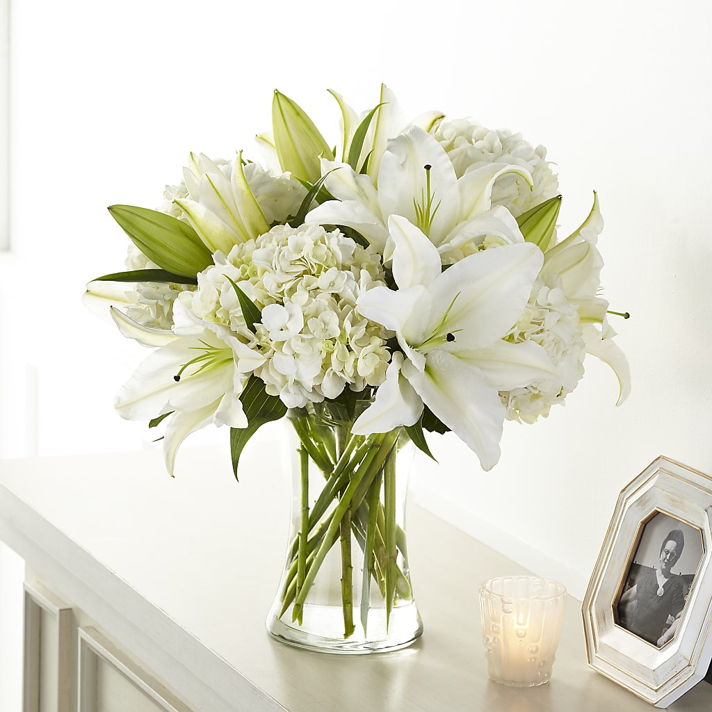 Compassionate Lily Bouquet – DAISY'S FLOWER SHOP, Hemet CA