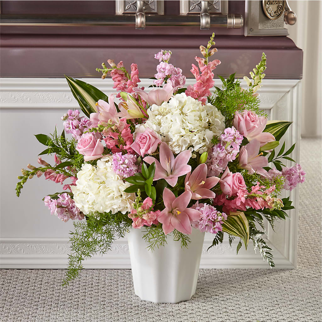 Simply Serene Floor Basket – DAISY'S FLOWER SHOP, Hemet CA