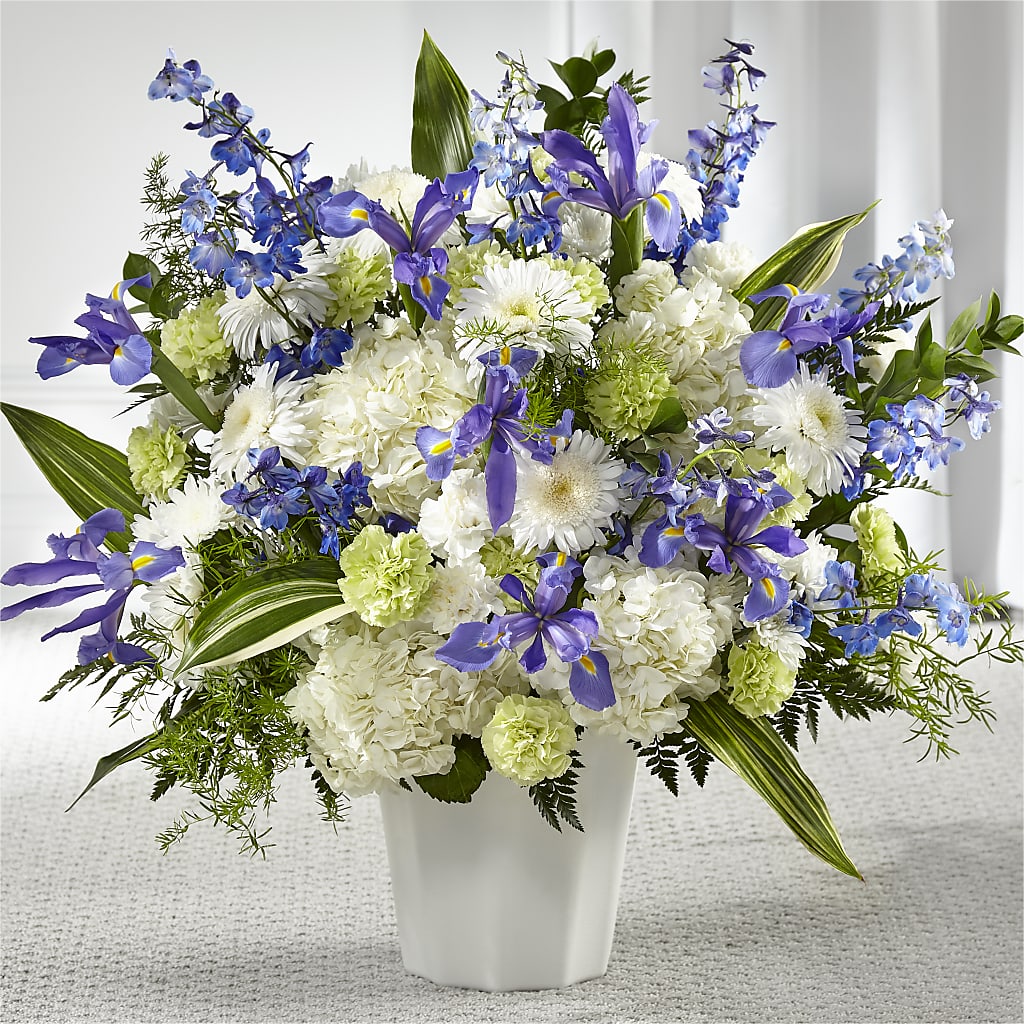 Soft Serenity Floor Basket – DAISY'S FLOWER SHOP, Hemet CA