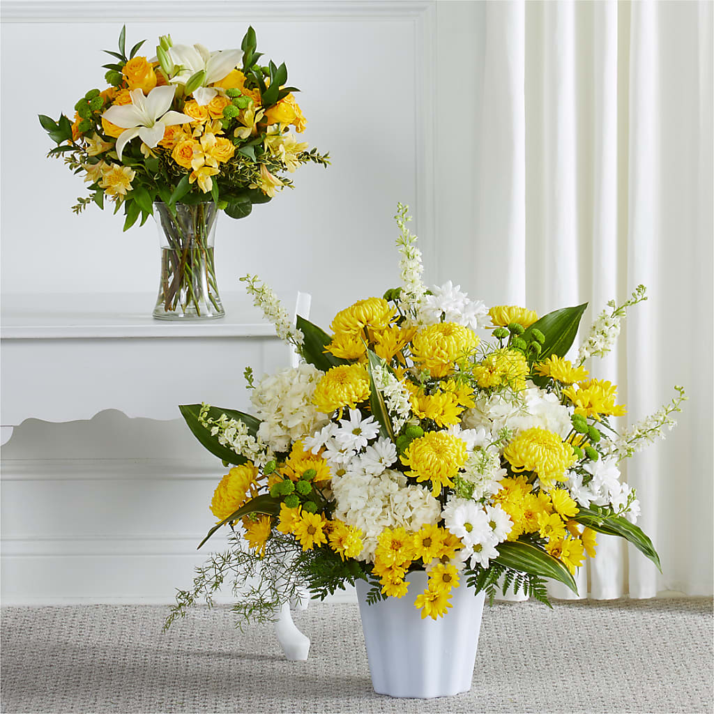 Warm Remembrance Bundles – DAISY'S FLOWER SHOP, Hemet CA