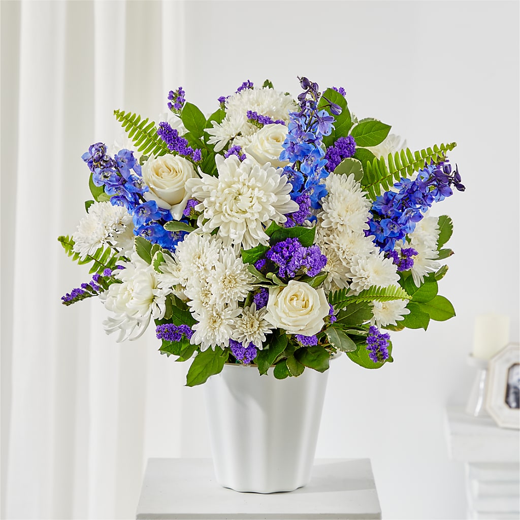 Hold Dear Tabletop Basket – DAISY'S FLOWER SHOP, Hemet CA