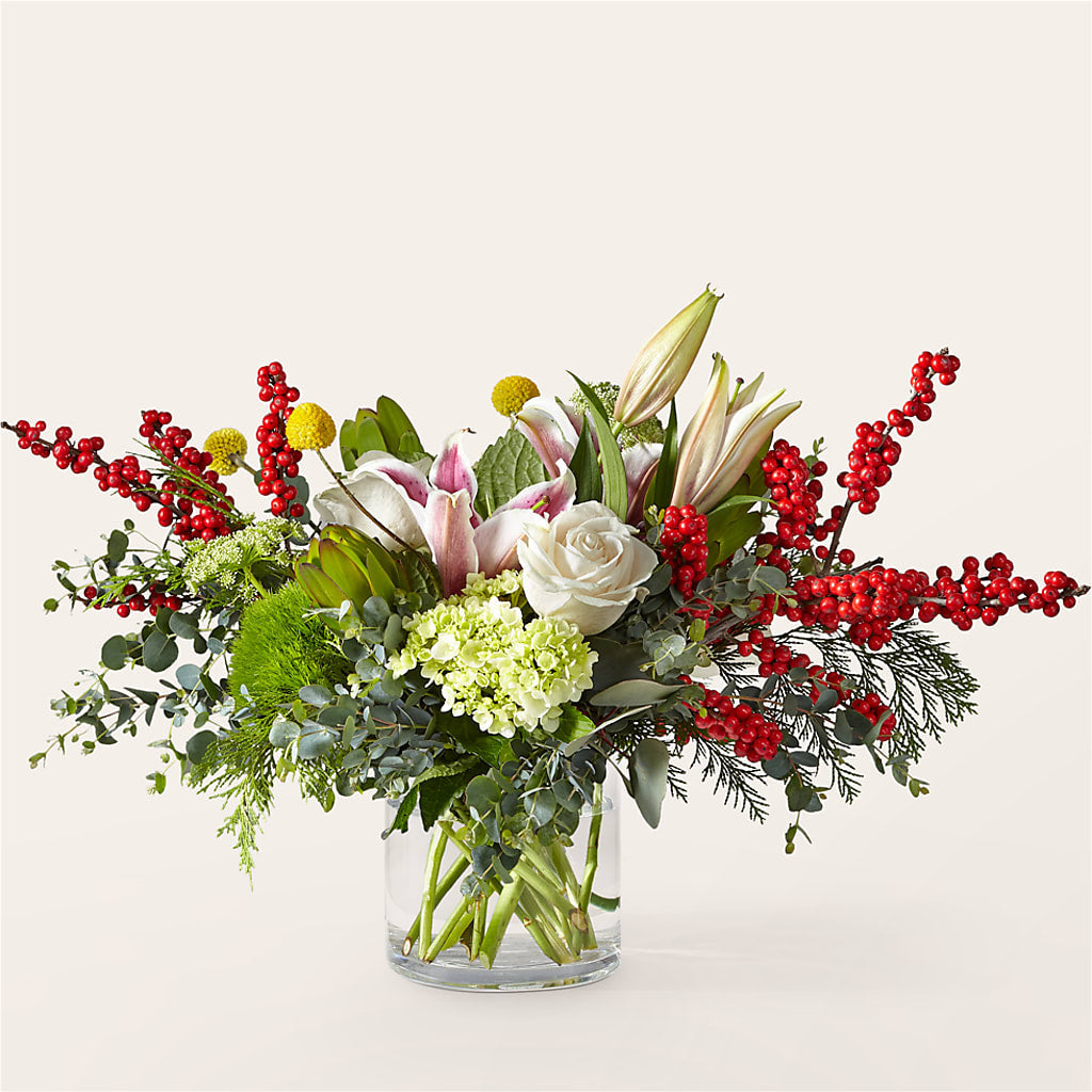 Berry & Bright Bouquet – DAISY'S FLOWER SHOP, Hemet CA