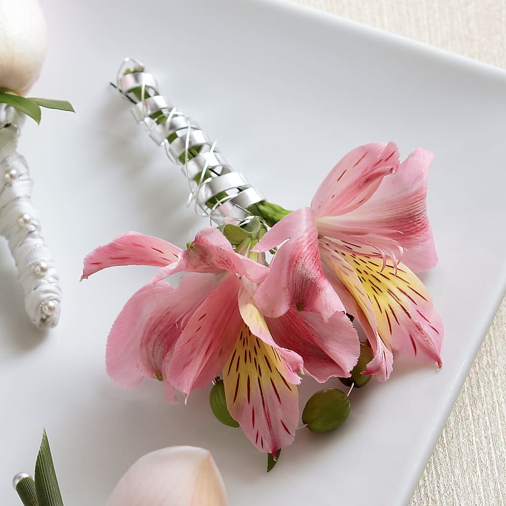 Pink Peruvian Lily Boutonniere – DAISY'S FLOWER SHOP, Hemet CA
