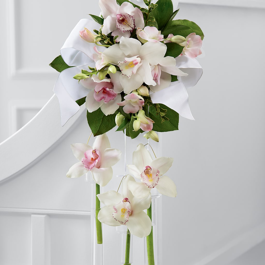 Perfect Entrance Pew Arrangement – DAISY'S FLOWER SHOP, Hemet CA