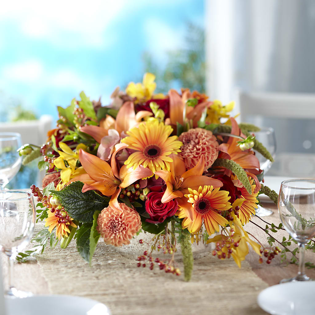 One and Only Centerpiece – DAISY'S FLOWER SHOP, Hemet CA