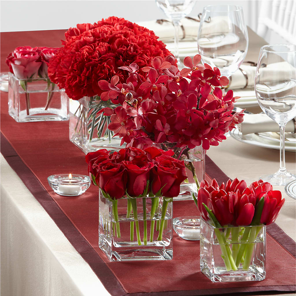 Modern Grace Centerpiece – DAISY'S FLOWER SHOP, Hemet CA