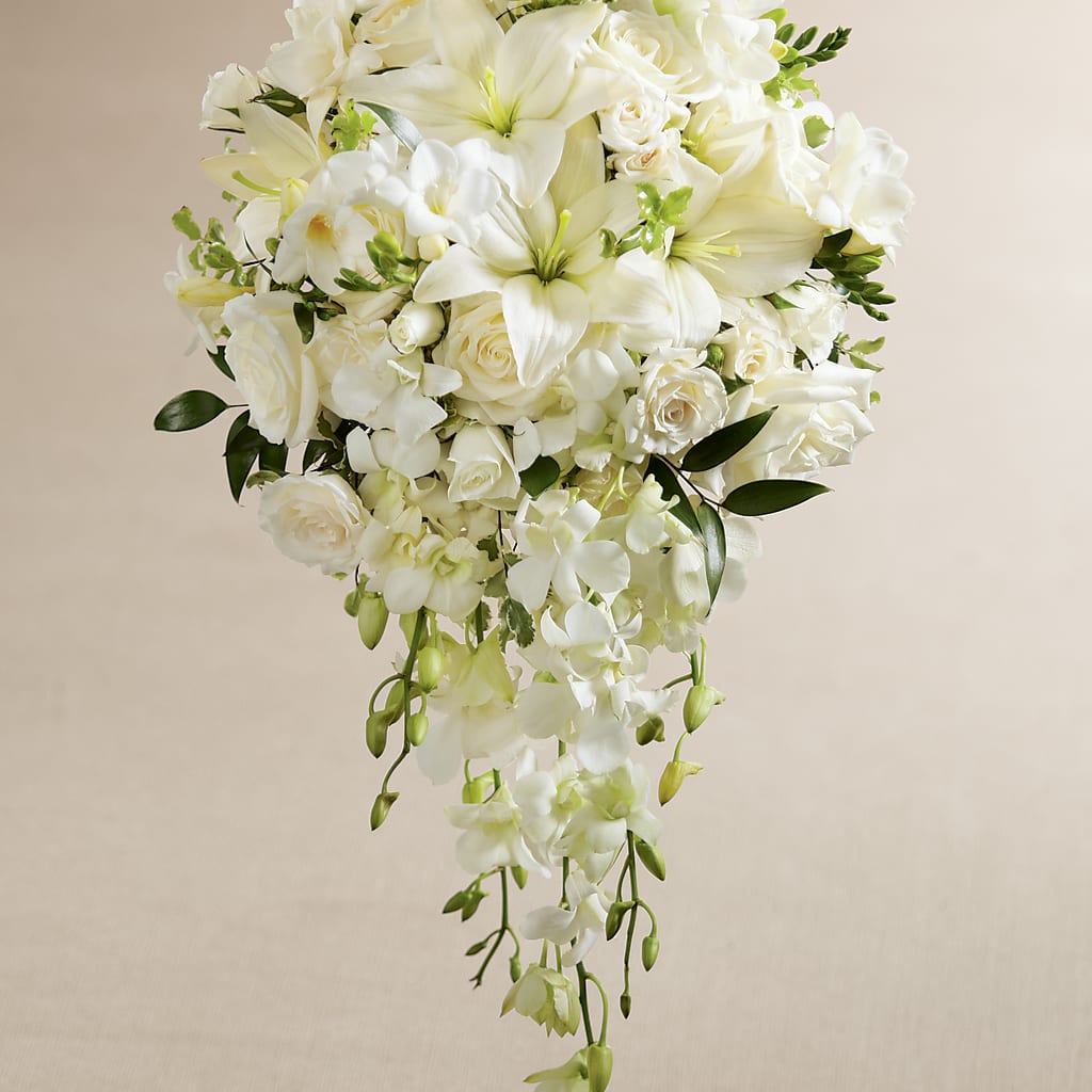 White Wonders Bouquet – DAISY'S FLOWER SHOP, Hemet CA