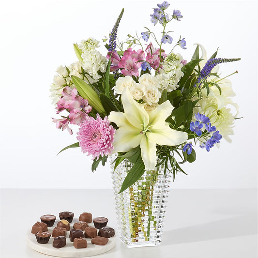 Winter Celebration Bouquet – DAISY'S FLOWER SHOP, Hemet CA