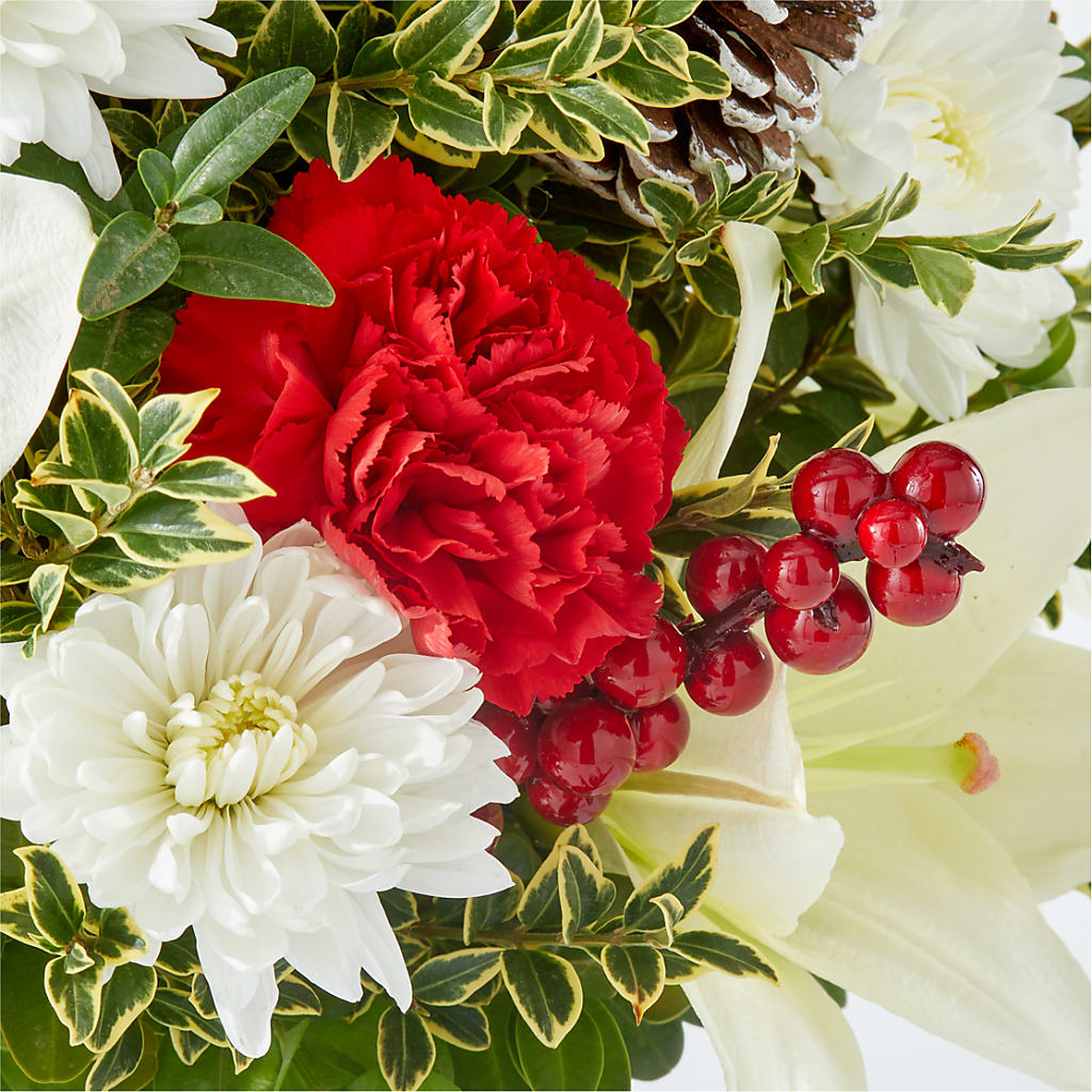 Festive Moments Tree – DAISY'S FLOWER SHOP, Hemet CA