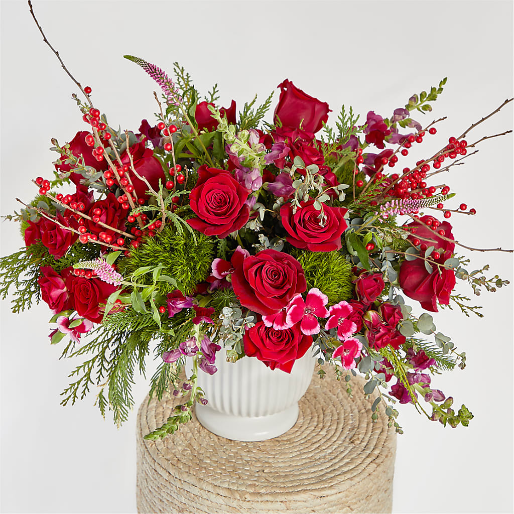 Big Red Bow Bouquet – DAISY'S FLOWER SHOP, Hemet CA