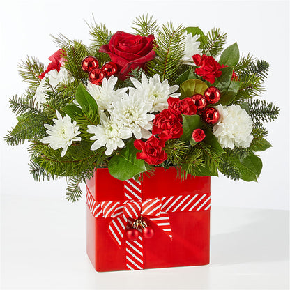 Presents Under the Tree Bouquet – DAISY'S FLOWER SHOP, Hemet CA