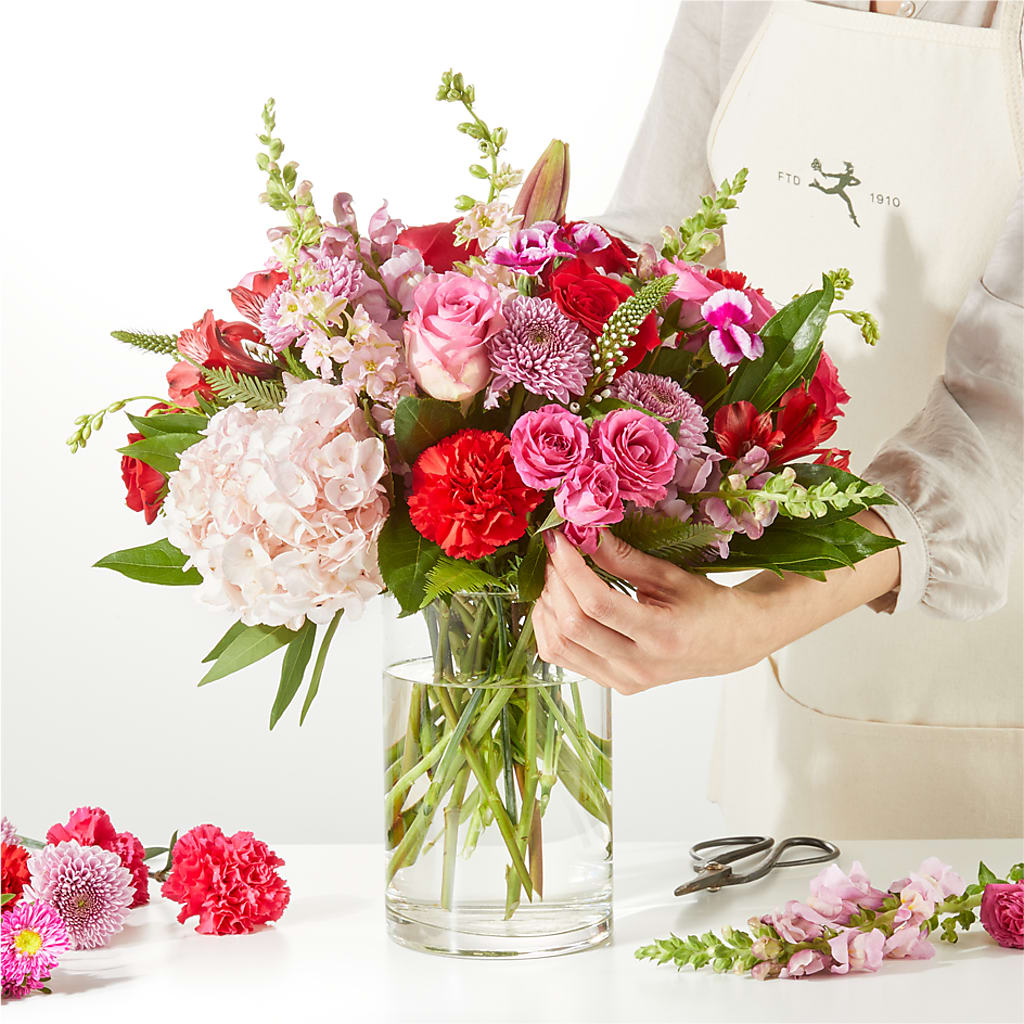 Swooning Over You - A Luxury Florist Original – DAISY'S FLOWER SHOP, Hemet CA