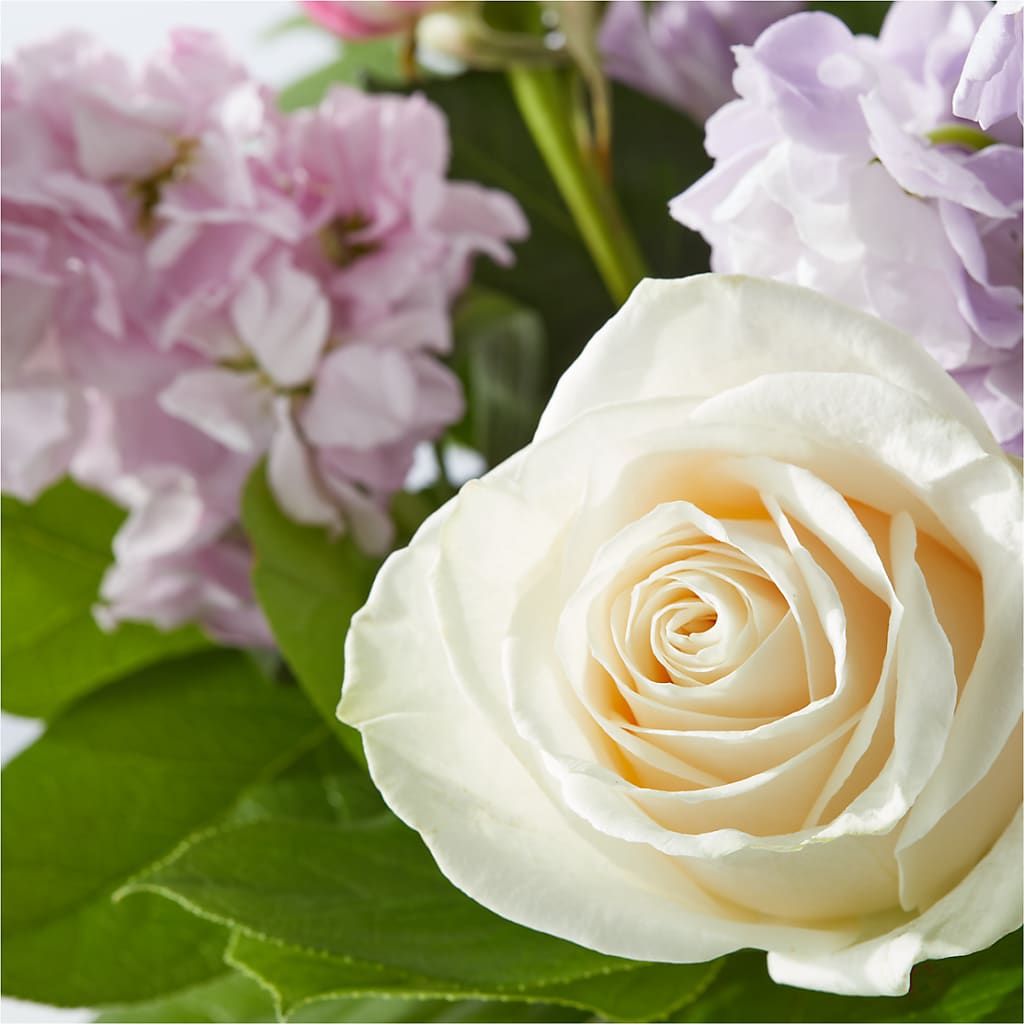Springtime Spritz Bouquet – DAISY'S FLOWER SHOP, Hemet CA