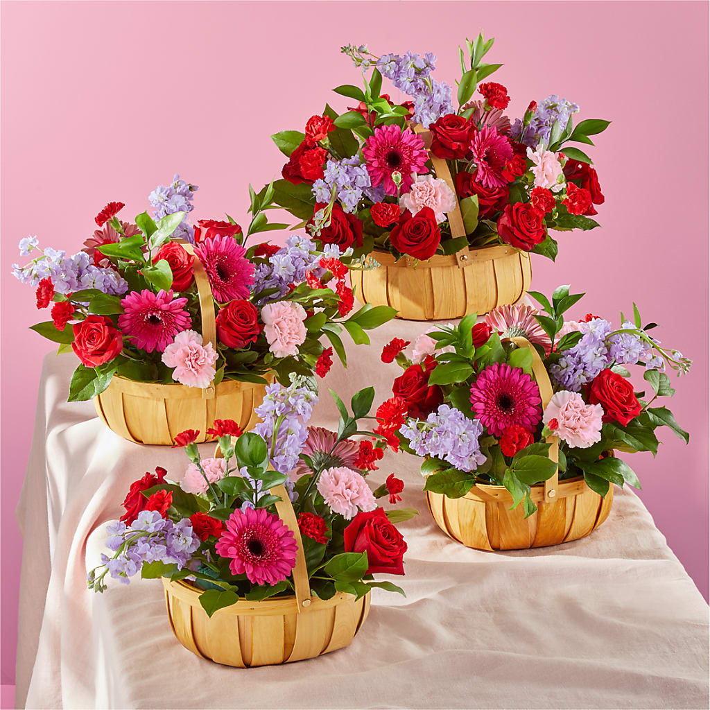 Pink Picnic Basket – DAISY'S FLOWER SHOP, Hemet CA