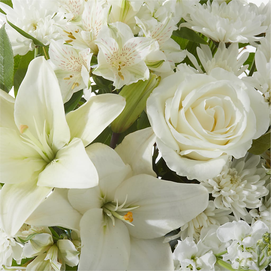 Peaceful Reflections Arrangement – DAISY'S FLOWER SHOP, Hemet CA
