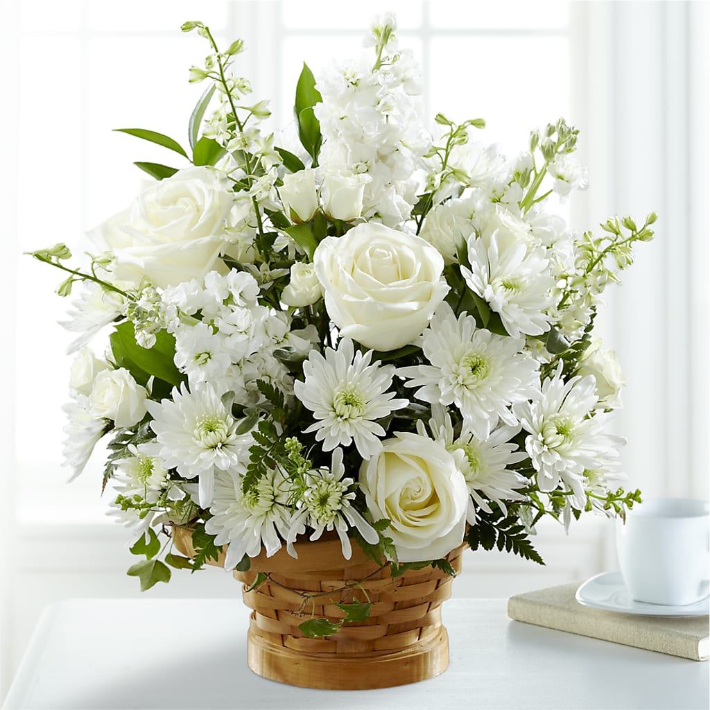 Heartfelt Condolences Arrangement – DAISY'S FLOWER SHOP, Hemet CA