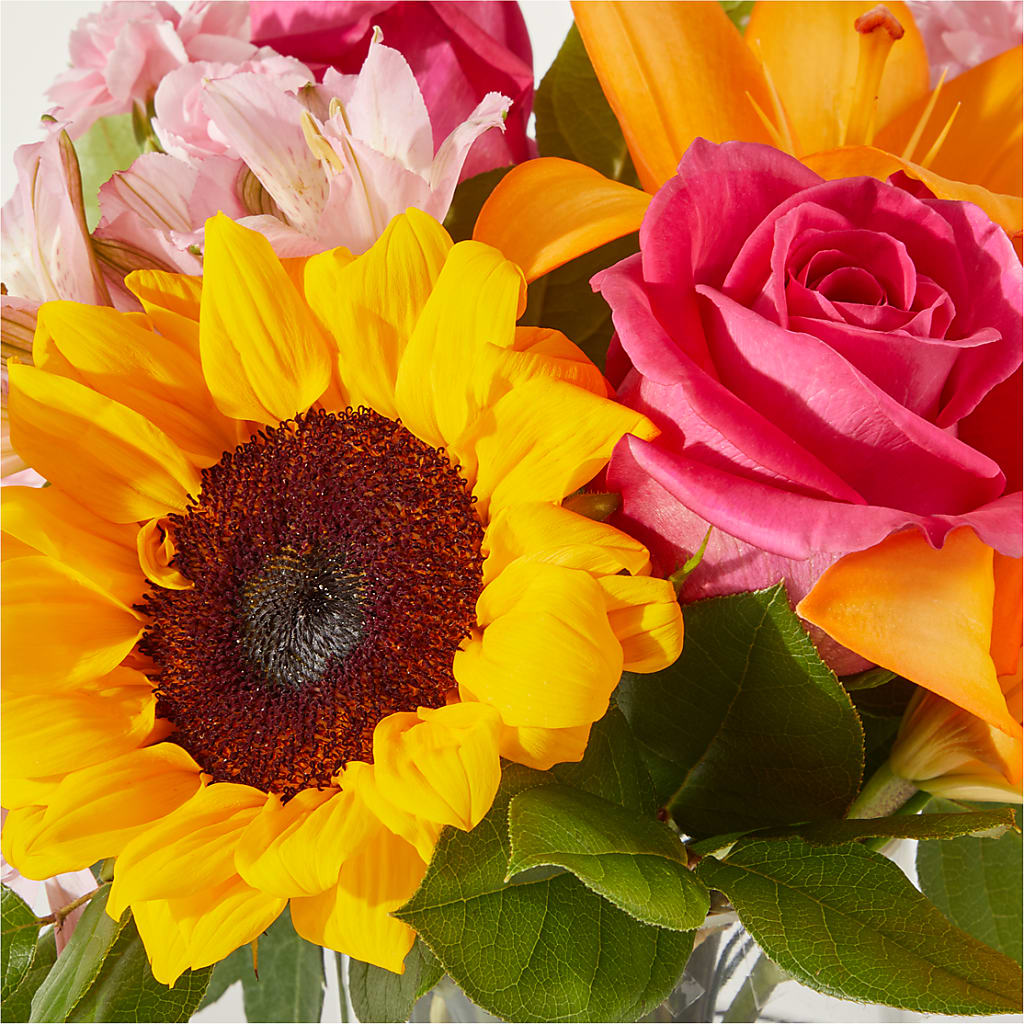 In Full Swing Bouquet – DAISY'S FLOWER SHOP, Hemet CA