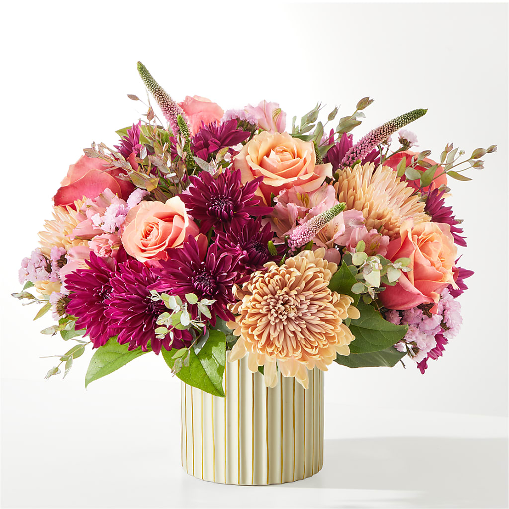 Berry Cobbler Bouquet with Ivory Vase – DAISY'S FLOWER SHOP, Hemet CA