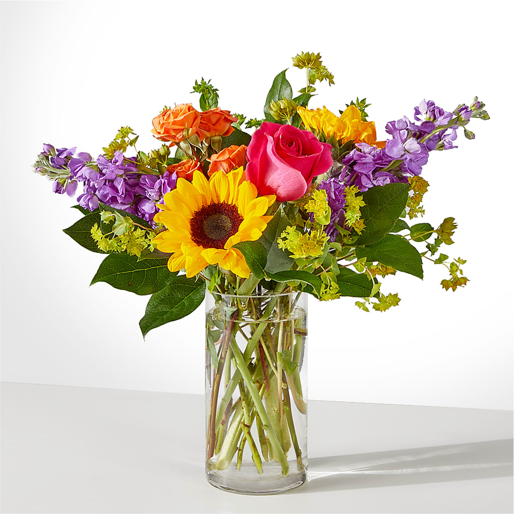 Vibrant Greetings Bouquet – DAISY'S FLOWER SHOP, Hemet CA
