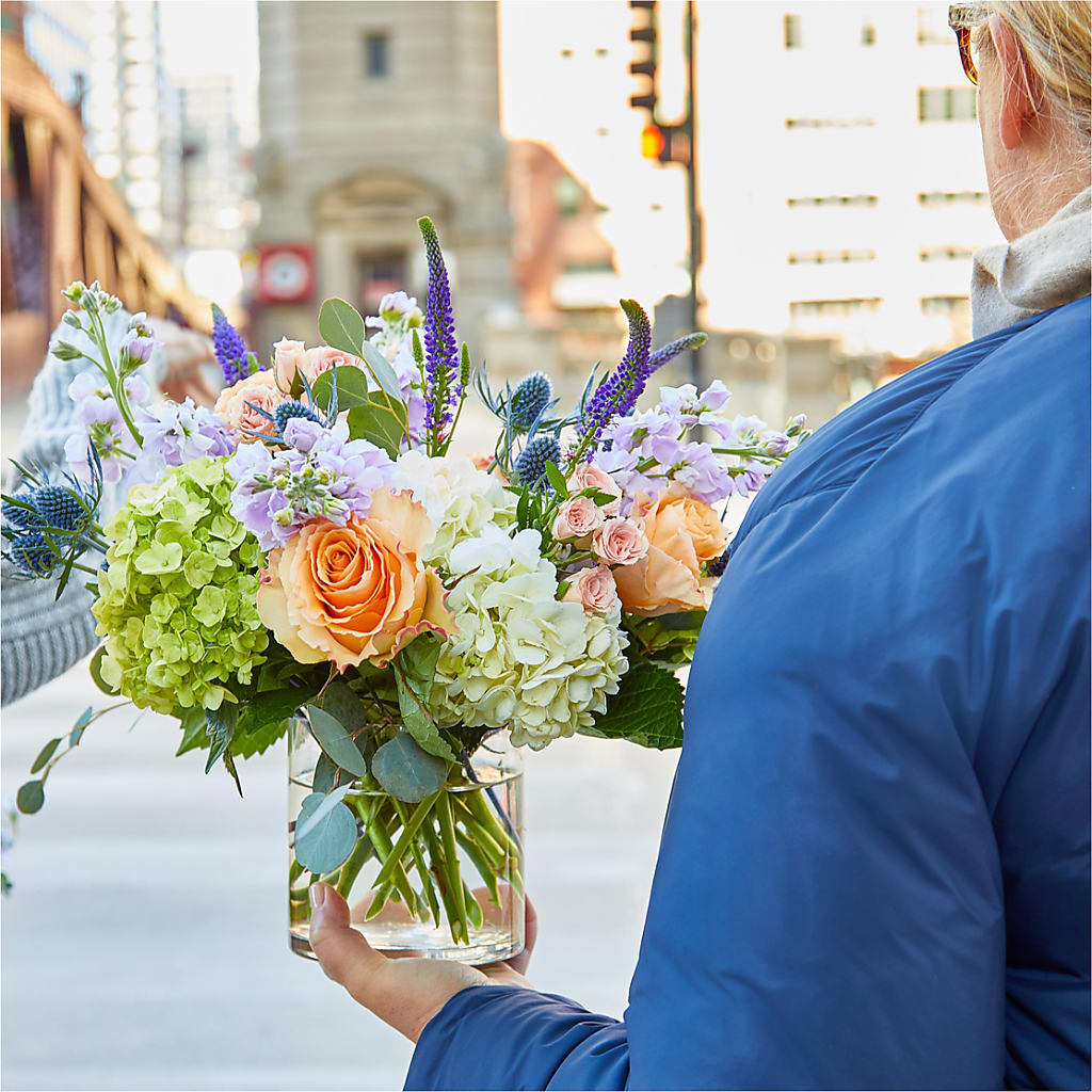 Porch Swing Bouquet – DAISY'S FLOWER SHOP, Hemet CA