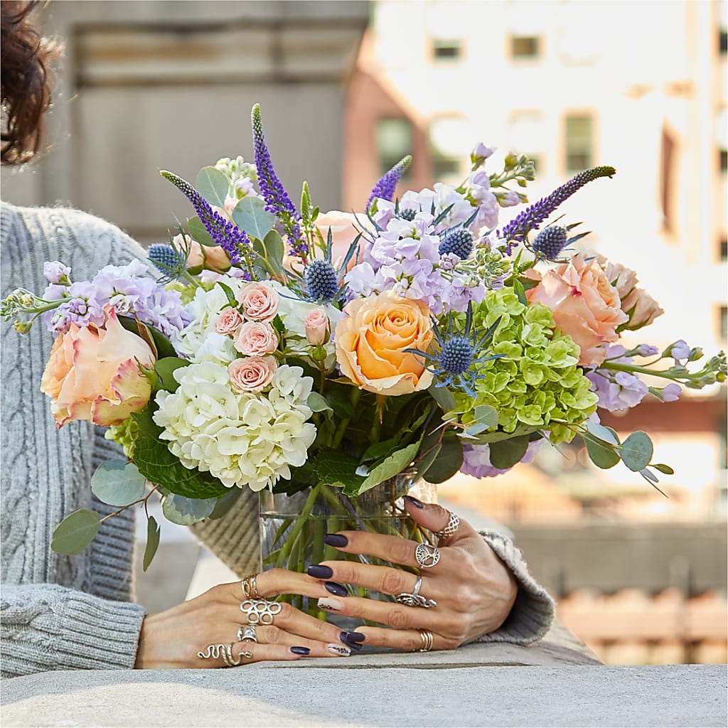 Porch Swing Bouquet – DAISY'S FLOWER SHOP, Hemet CA