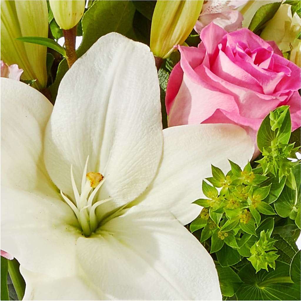 Fondly Bouquet – DAISY'S FLOWER SHOP, Hemet CA