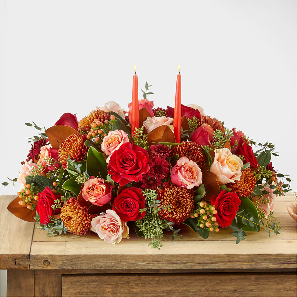 Gather Near Centerpiece – DAISY'S FLOWER SHOP, Hemet CA