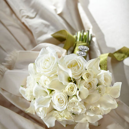 Serene Highness Bouquet – DAISY'S FLOWER SHOP, Hemet CA
